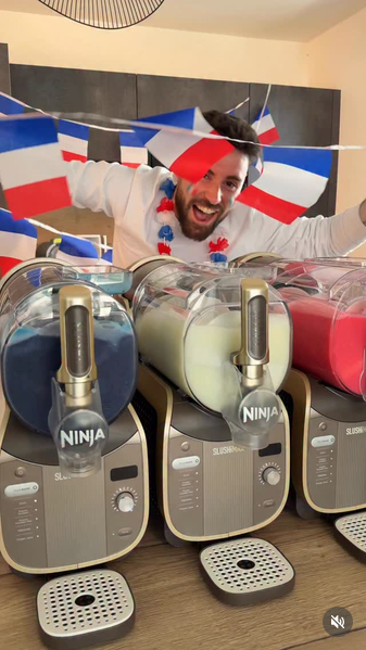 Gagnez une machine à granités et boissons glacées Ninja SLUSHi Max
